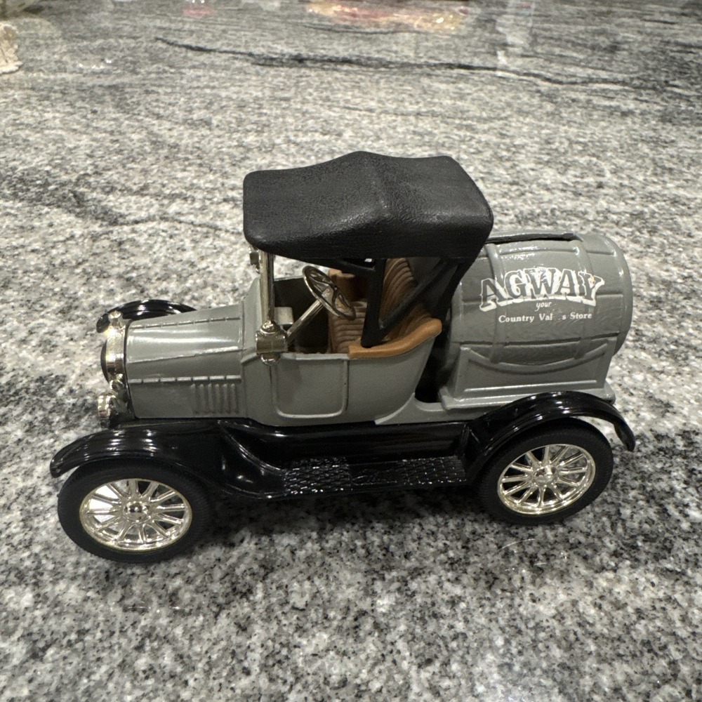 Vintage Ertl 1918 Ford Runabout Agway Piggy Bank Made In USA‎